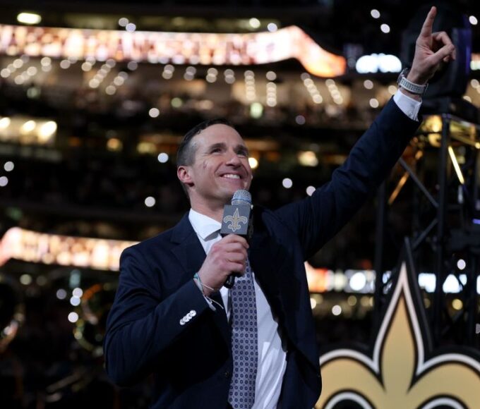 drew brees makes his nbc debut, internet amazed by his new hair