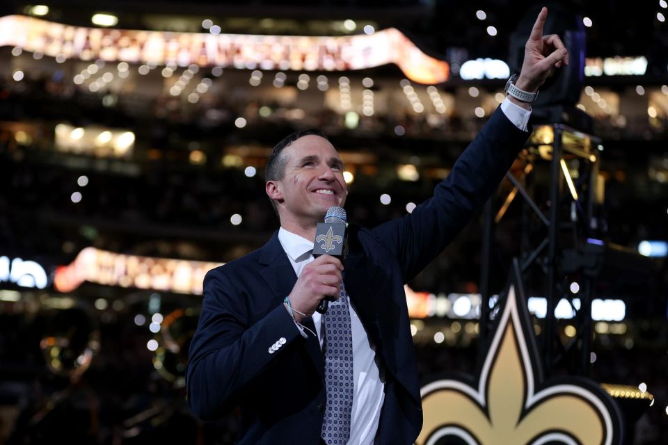 drew brees makes his nbc debut, internet amazed by his new hair