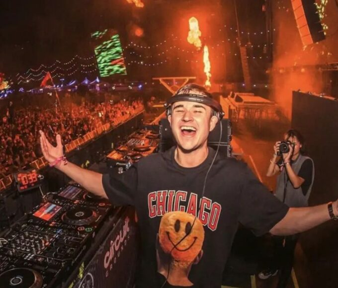 john summit net worth